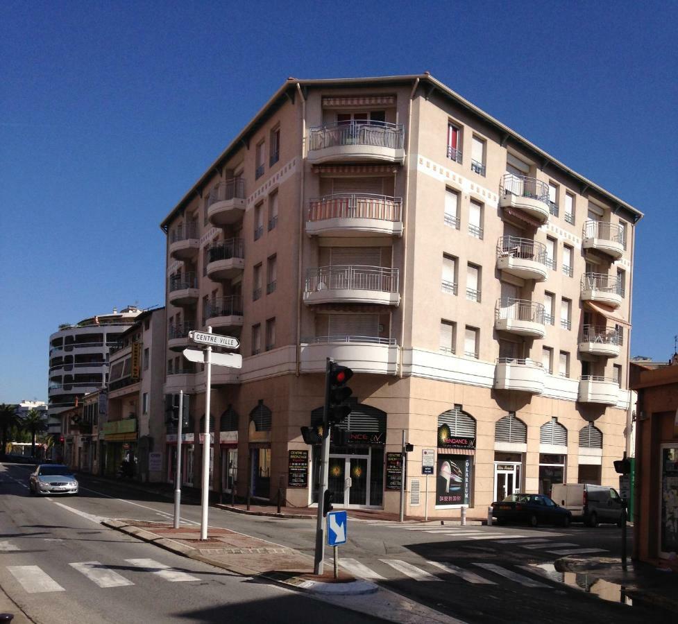 Palais Alexandra Apartment Antibes Exterior photo